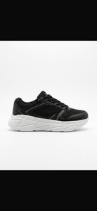 Orion sneaker black with white sole side view